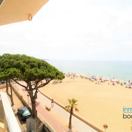 Sun Costa D'or, Facing The Sea *
